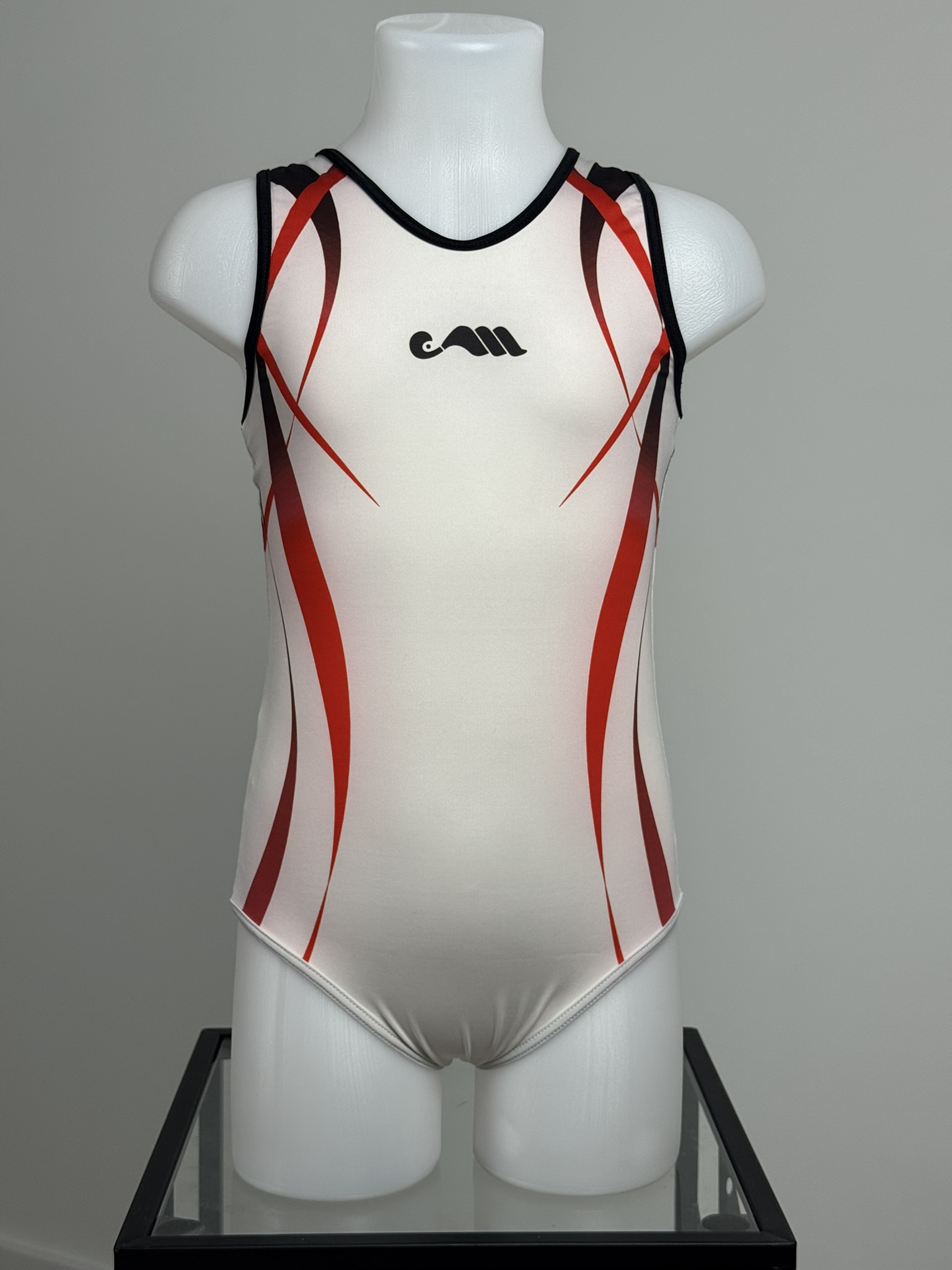 leotard Moreau GAM blanc &amp; rouge, vue de face, 12A
